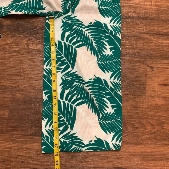 Sold on another site
Janie and Jack Jumpsuit For Girl Size 8 🌿🌷🪷 Very Cute! - Picture 12 of 12